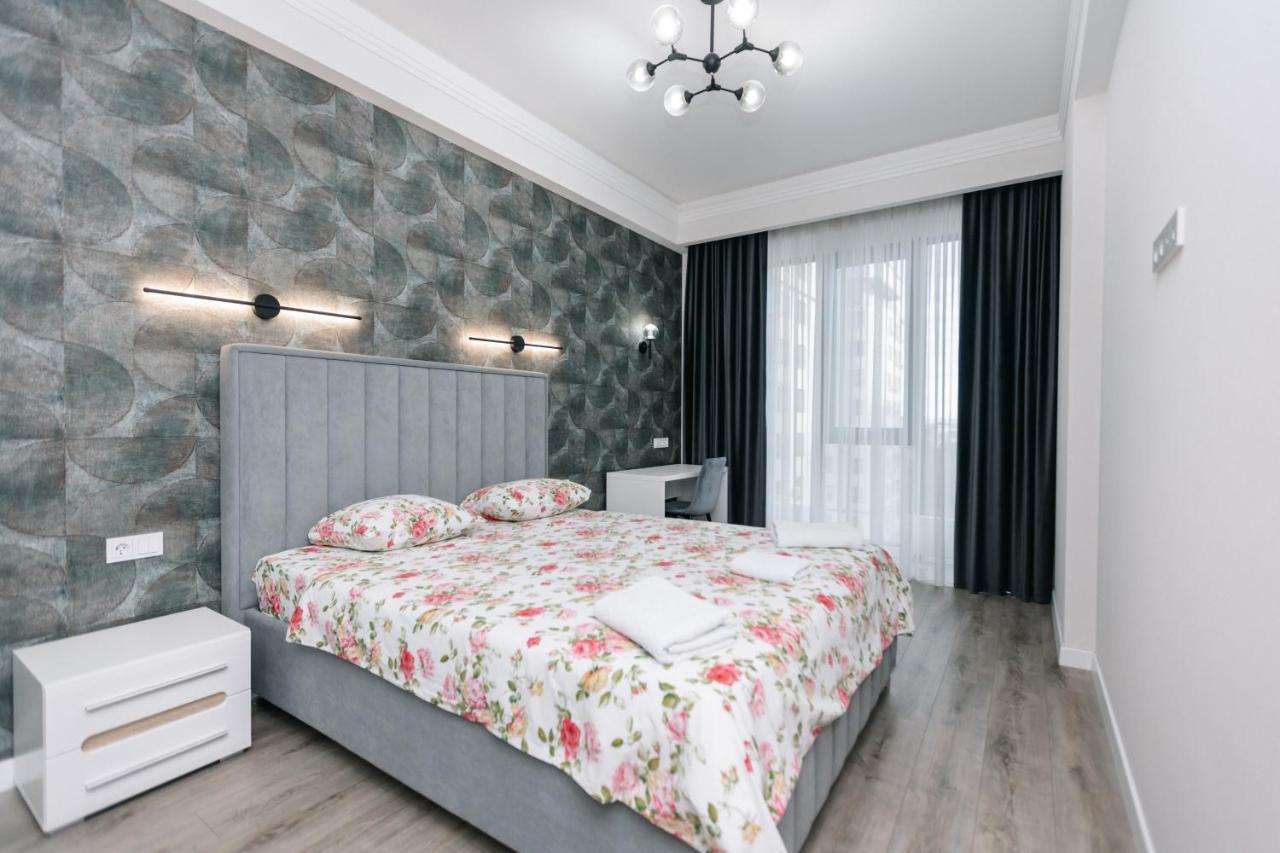 Luxury Apartment Chisinau Ngoại thất bức ảnh