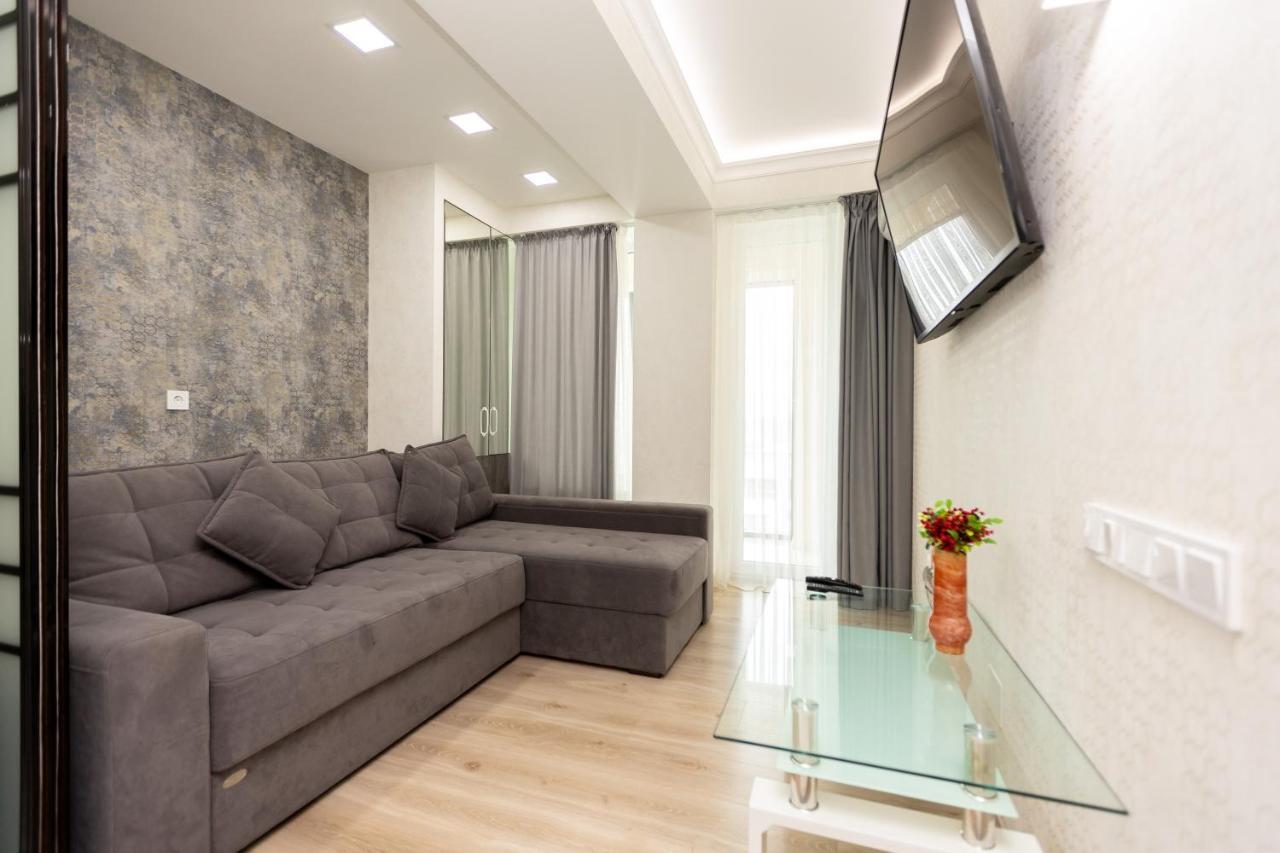 Luxury Apartment Chisinau Ngoại thất bức ảnh