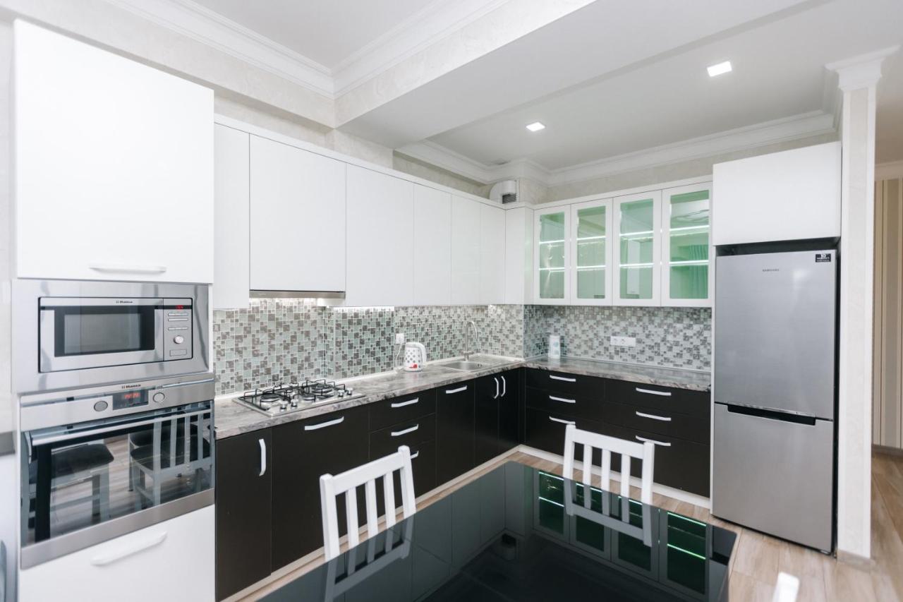 Luxury Apartment Chisinau Ngoại thất bức ảnh