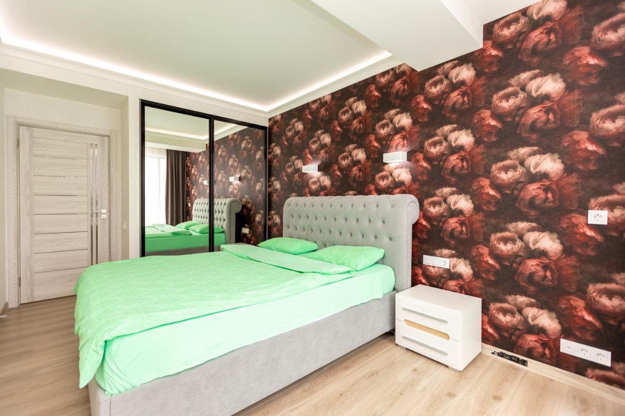 Luxury Apartment Chisinau Ngoại thất bức ảnh