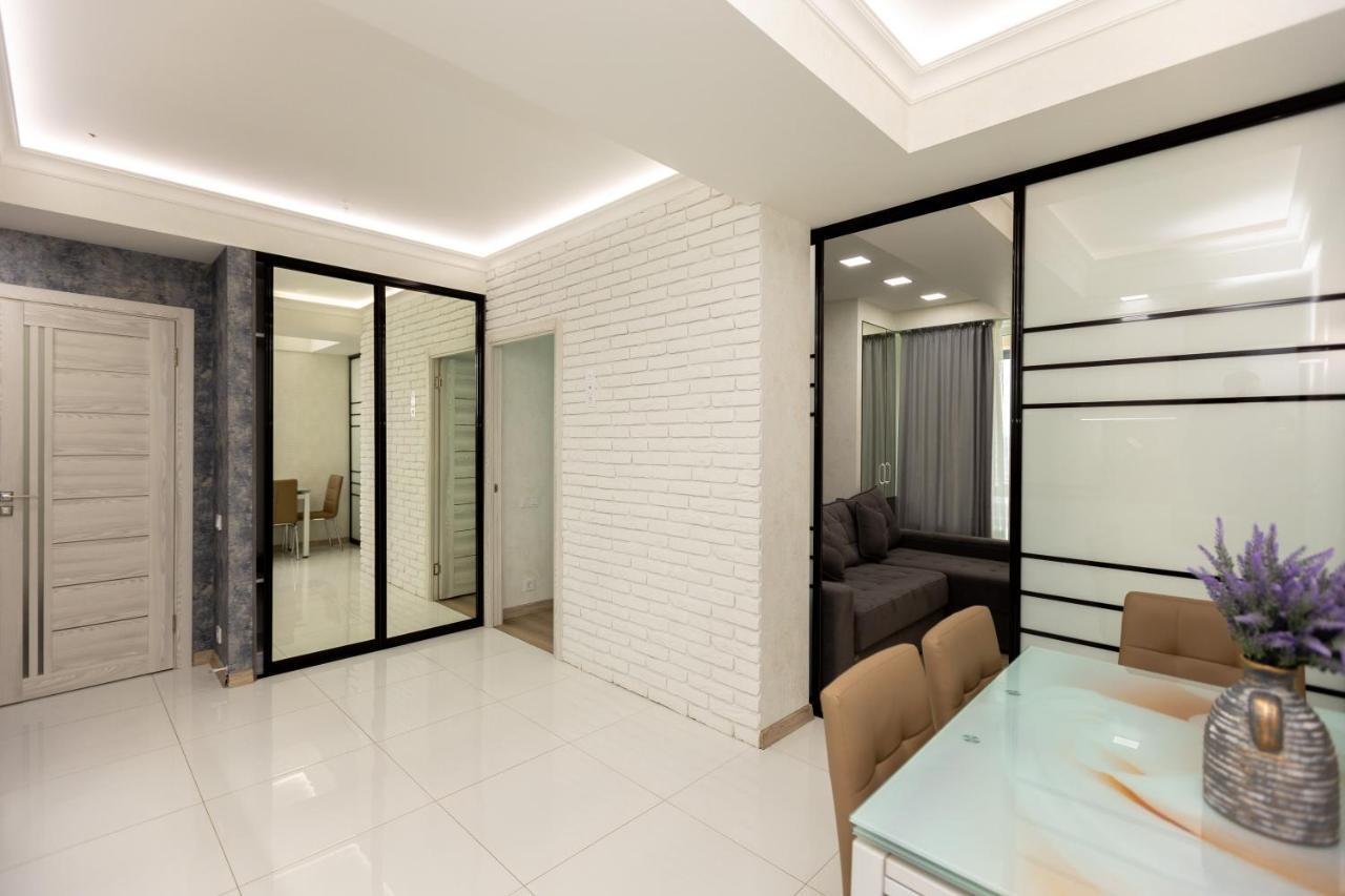 Luxury Apartment Chisinau Ngoại thất bức ảnh